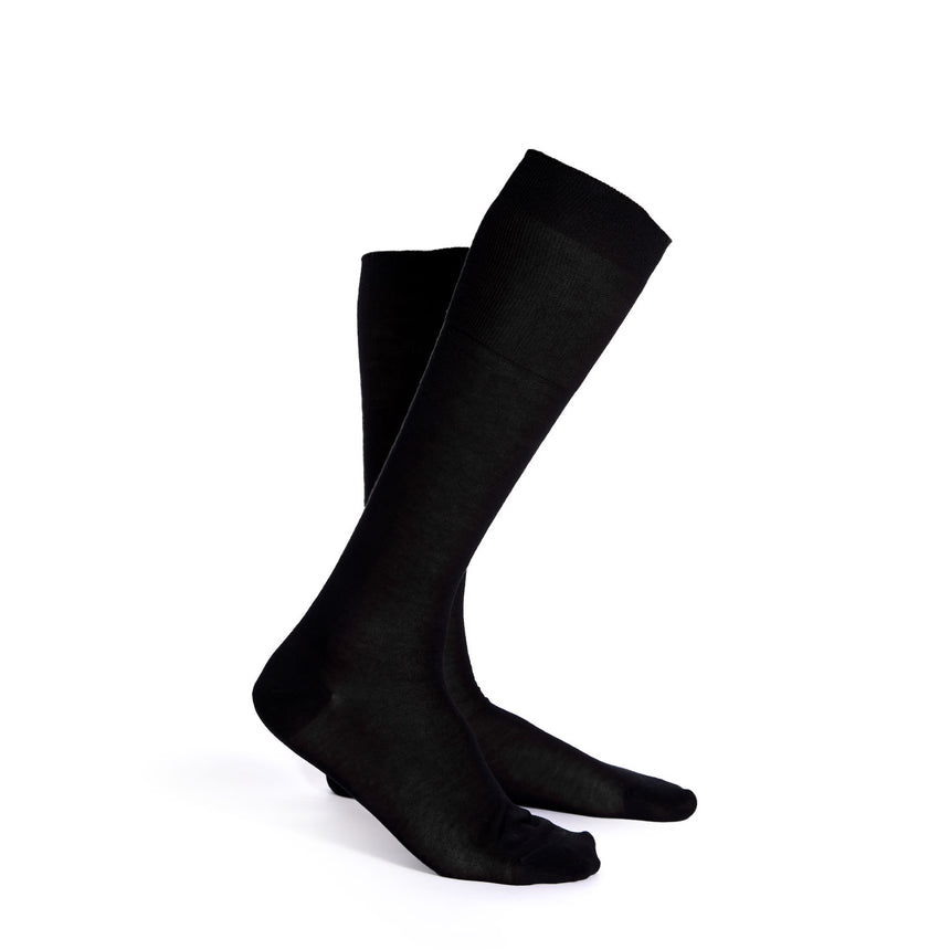BLACK LONG SOCKS