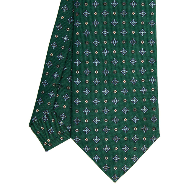 dark_green_sartorial_classic_silk_tie_small_flower_pattern_tip_detail