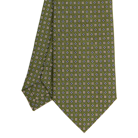 olive_green_classic_silk_tie_small_flower_pattern_tip_detail