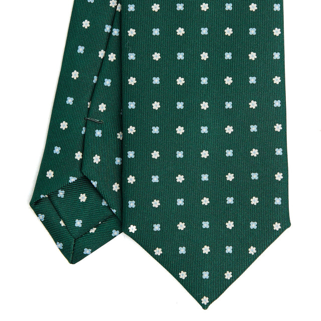 dark_green_sartorial_7_cm_silk_tie_small_flower_pattern_tip_detail