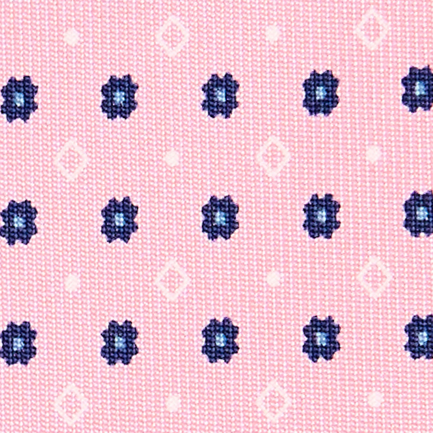 pink_sartorial_7_cm_silk_tie_small_flower_pattern_fabric_detail