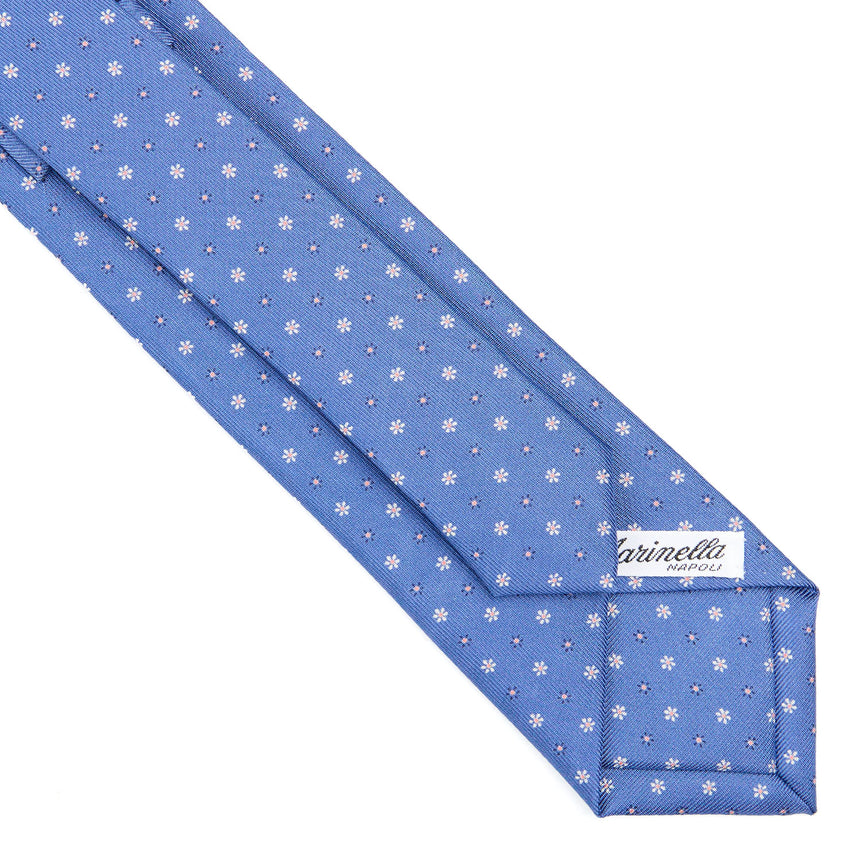 powder_blue_sartorial_7_cm_silk_tie_small_flower_pattern_back_detail
