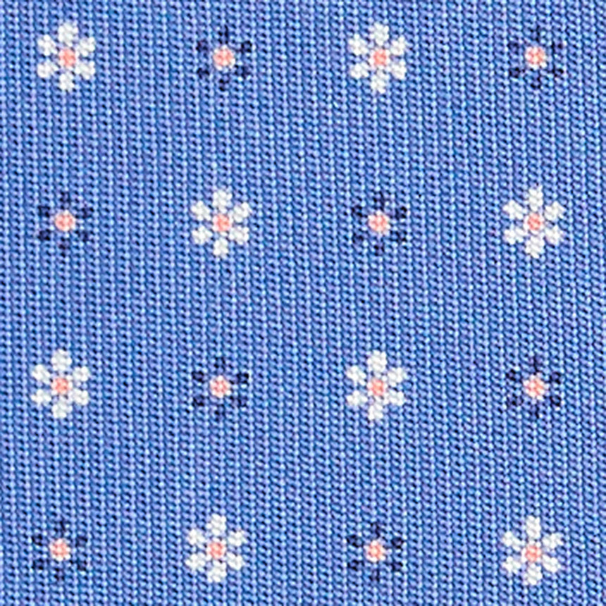 powder_blue_sartorial_7_cm_silk_tie_small_flower_pattern_fabric_detail