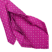 fuchsia_7_fold_sartorial_silk_tie_small_flower_pattern_detail_of_the_back_pleats
