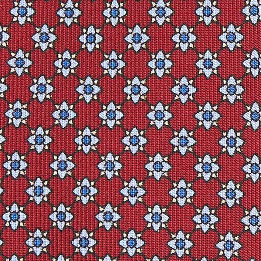 burgundy_9_fold_sartorial_silk_tie_small_flower_pattern_fabric_pattern_detail