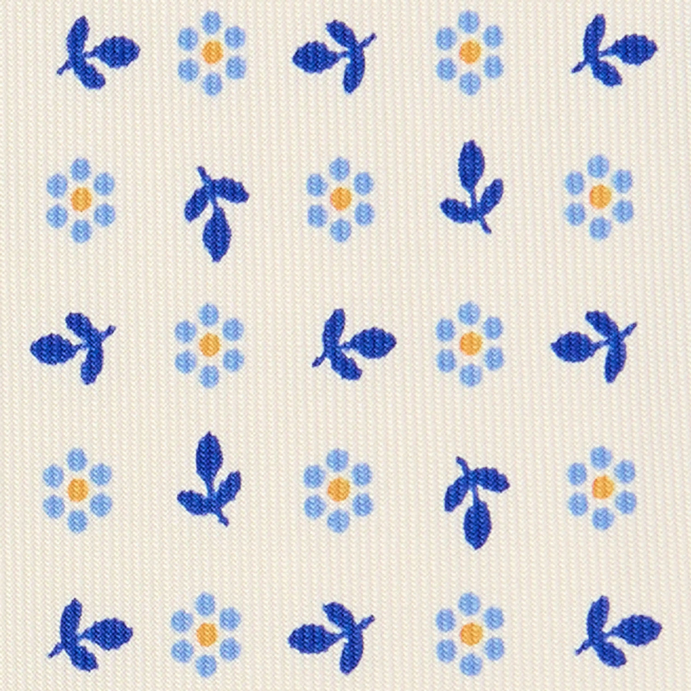 white_sartorial_classic_silk_tie_small_flower_pattern_fabric_detail