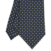 dark_blue_sartorial_classic_silk_tie_small_flower_pattern_tip_detail