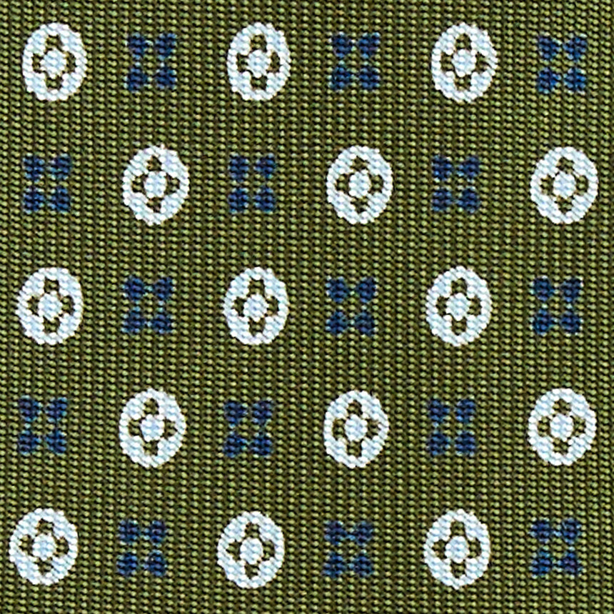 olive_green_extra_long_sartorial_silk_tie_small_flower_pattern_fabric_pattern_detail