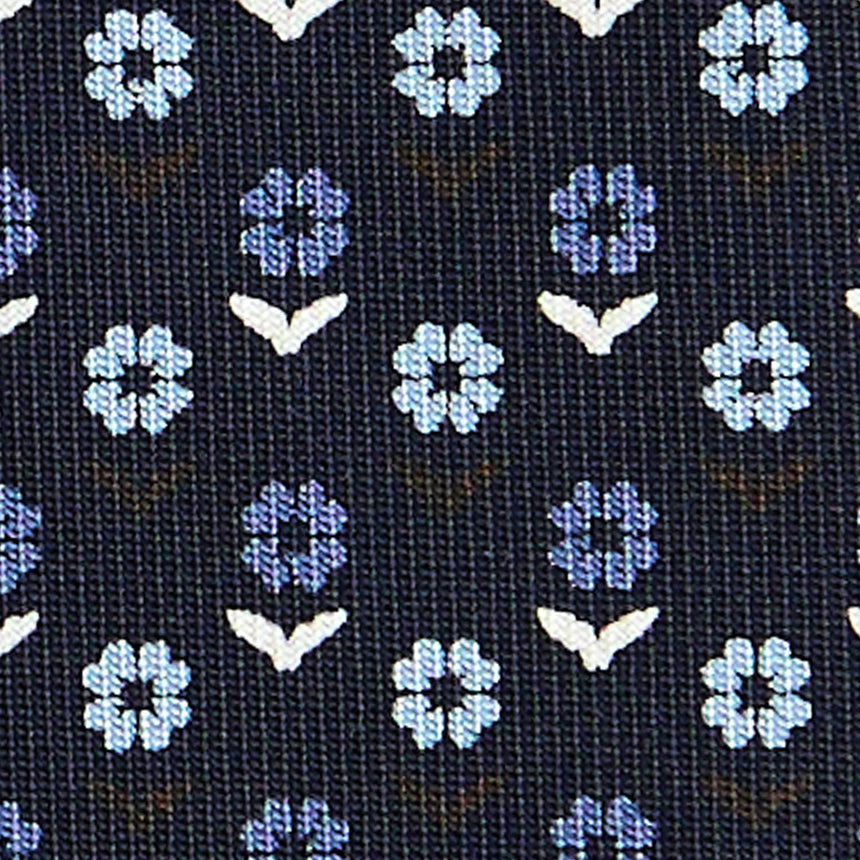 classic_tie_with_father's_day_label_in_dark_blue_silk_full_front_view