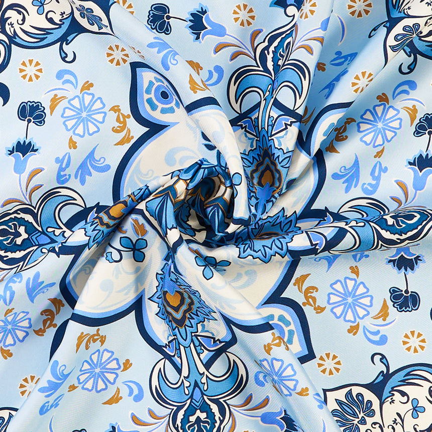 LIGHT BLUE SILK SCARF 90