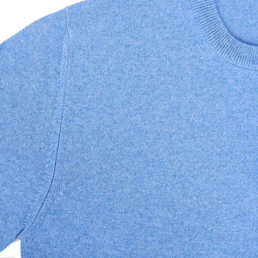 LIGHT BLUE CREWNECK SWEATER