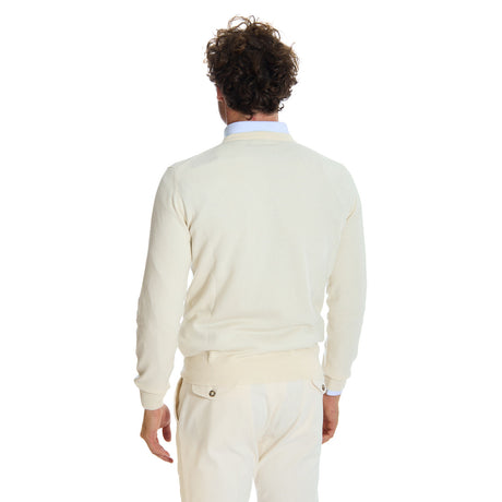 WHITE CREWNECK SWEATER