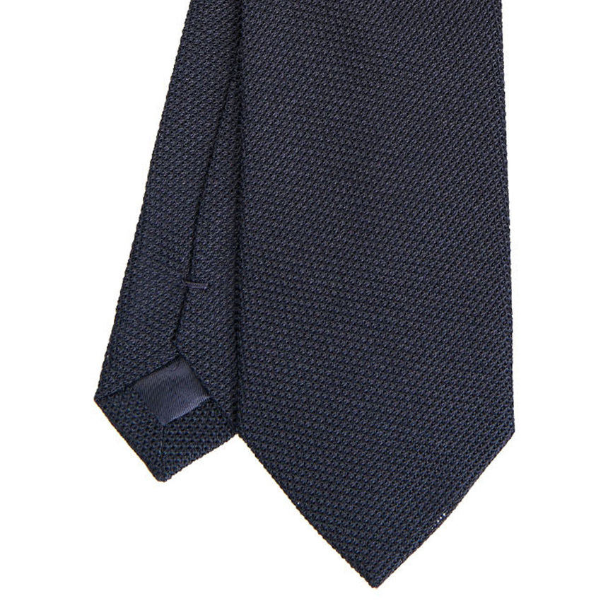 dark_blue_sartorial_tie_in_granadine_silk_tip_detail