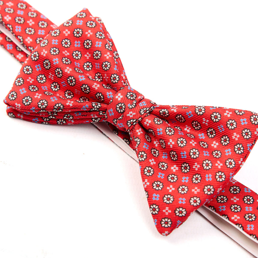 RED PRE-KNOTTED BOWTIE