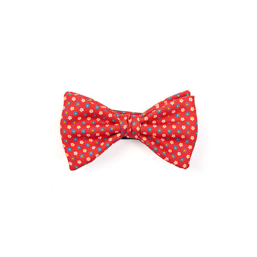 RED PRE-KNOTTED SILK BOWTIE