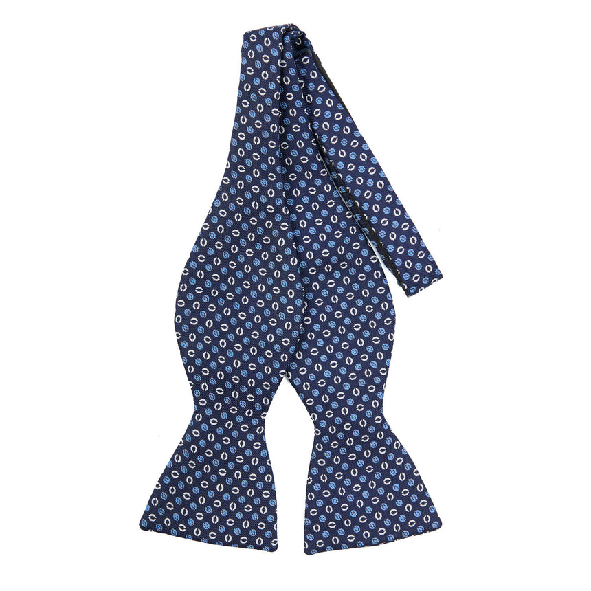 DARK BLUE SILK BOWTIE TO SELF-TIE