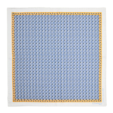 WHITE HAND-PRINTED SILK POCKET SQUARE