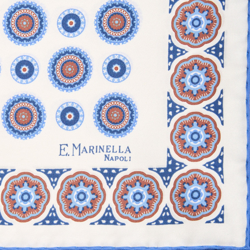 WHITE HAND-PRINTED SILK POCKET SQUARE