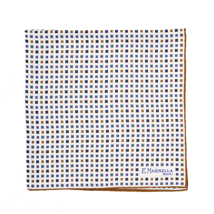 WHITE HAND-PRINTED SILK POCKET SQUARE