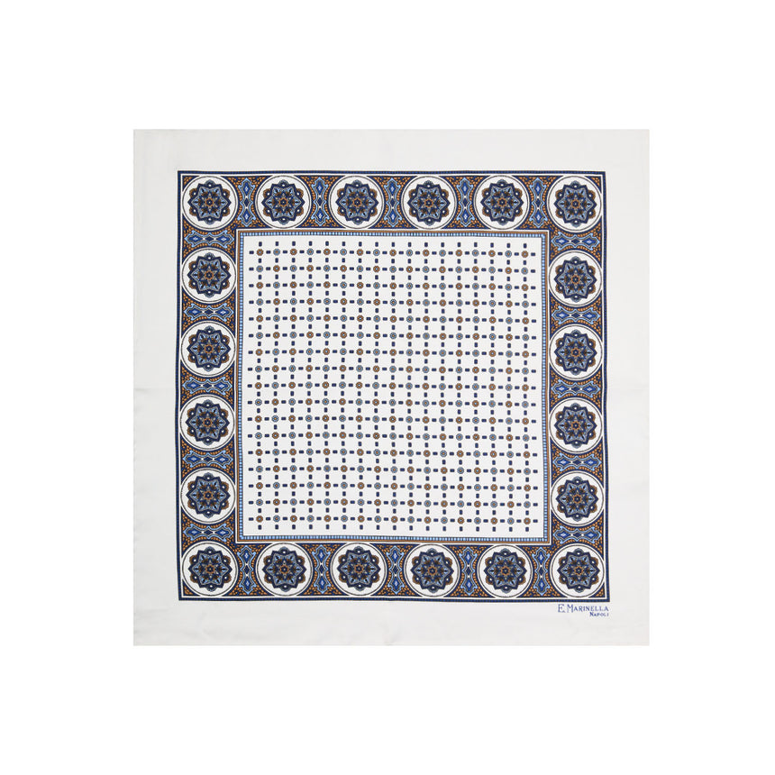 WHITE HAND-PRINTED SILK POCKET SQUARE