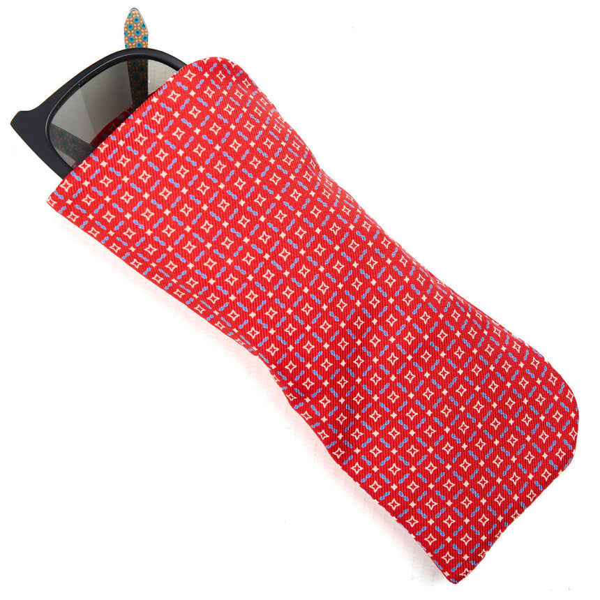 RED GLASSES CASE