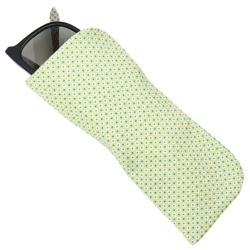 LIGHT GREEN GLASSES CASE