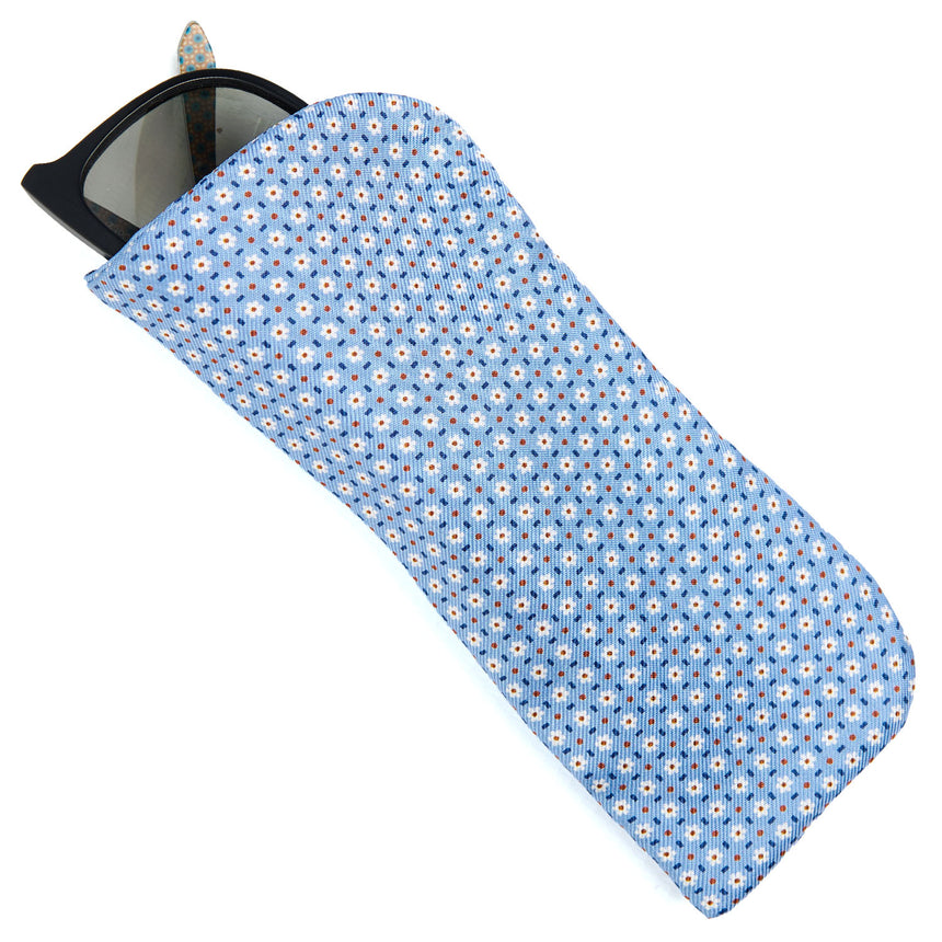 LIGHT BLUE GLASSES CASE