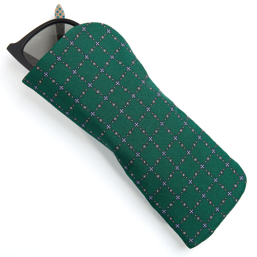 DARK GREEN GLASSES CASE