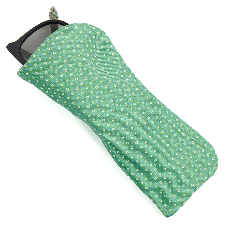LIGHT GREEN GLASSES CASE