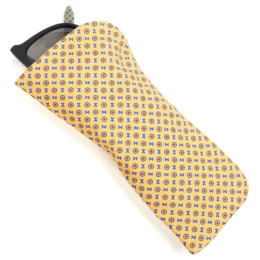 YELLOW GLASSES CASE