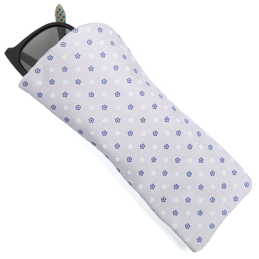 LIGHT GREY GLASSES CASE