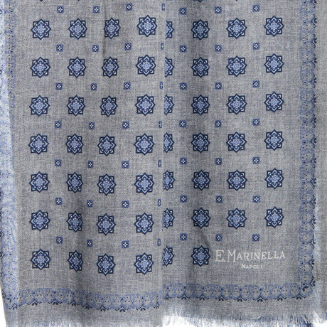 LIGHT GREY DOUBLE PATTERNED WOOL AND SILK SCARF