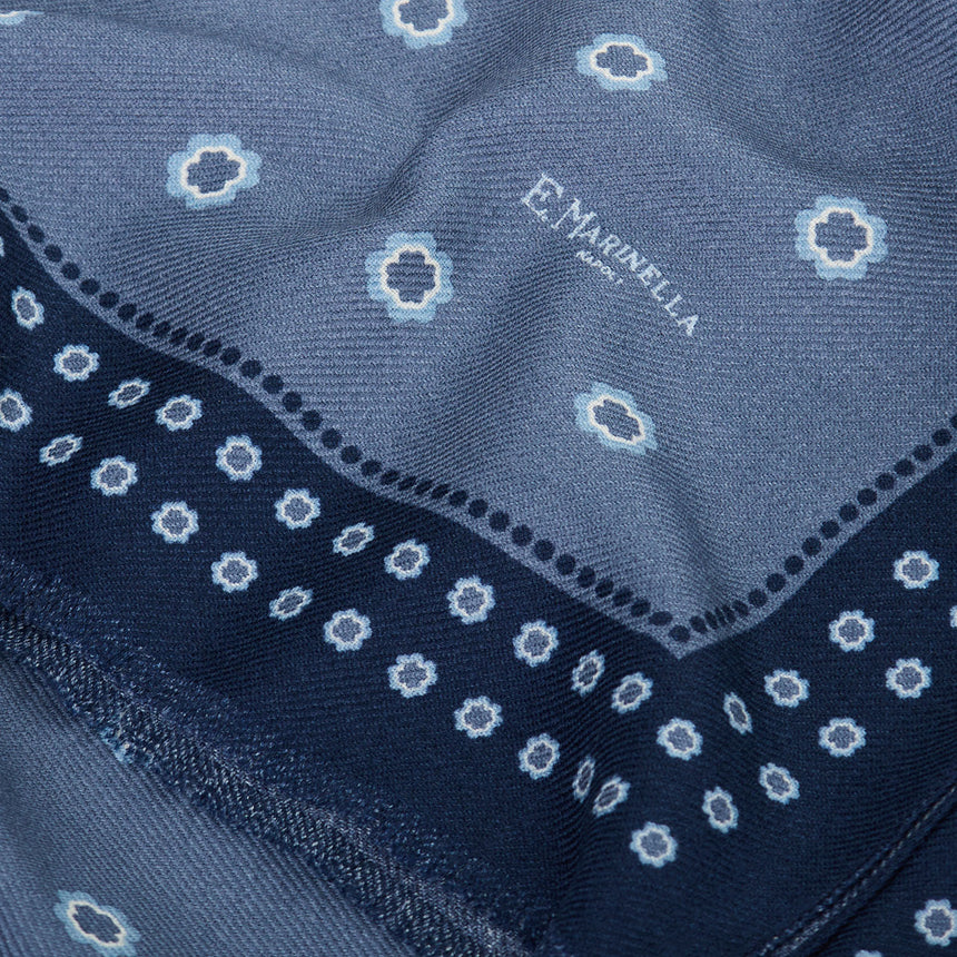 STOLA AZZURRO POLVERE IN LANA