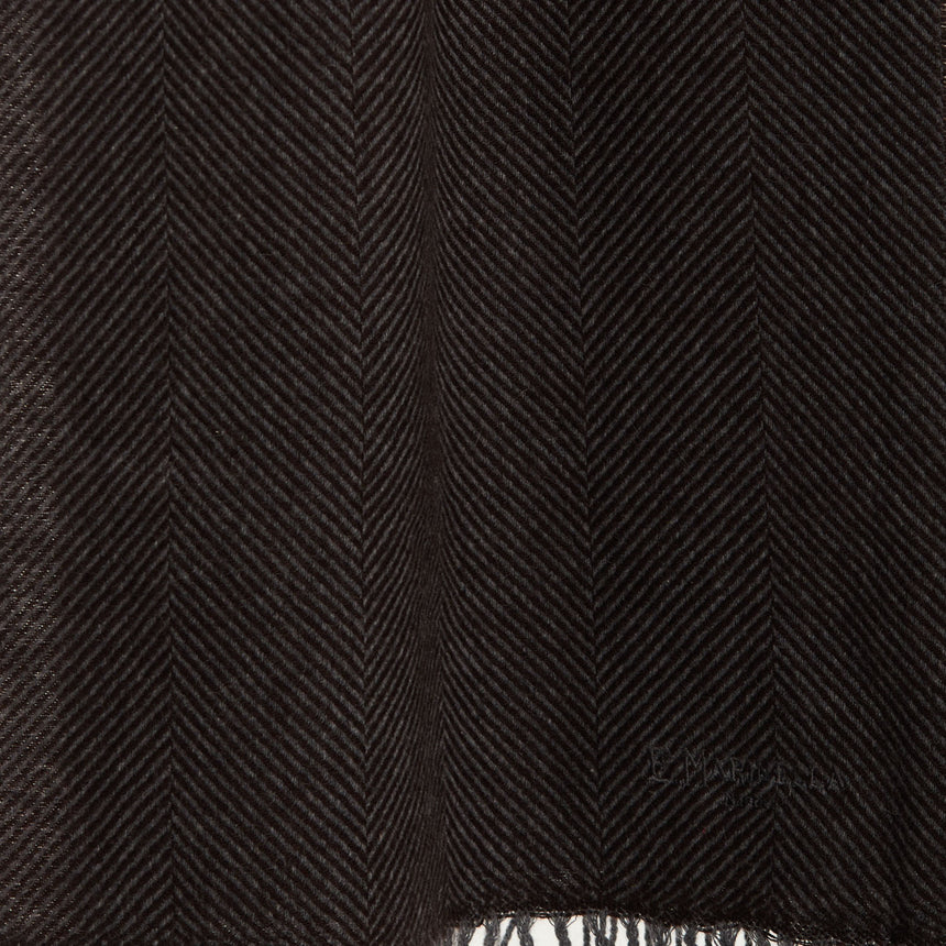 DARK BROWN FRINGED SCARF